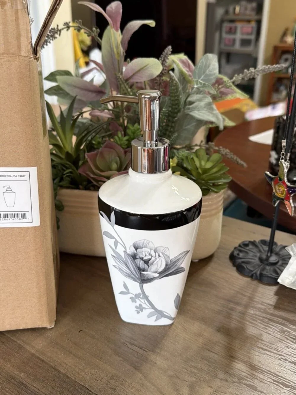 Lenox Moonlit Garden Lotion Dispenser - NIB